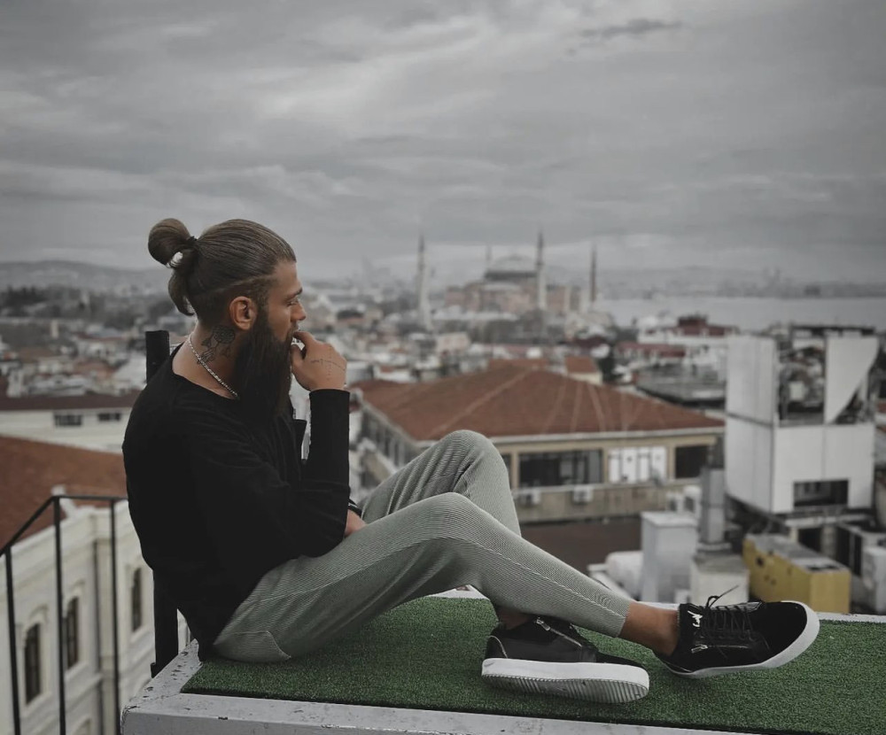 BAŞARIYA ODAKLANAN GENÇ MODEL “TAYFUR ŞENEL”