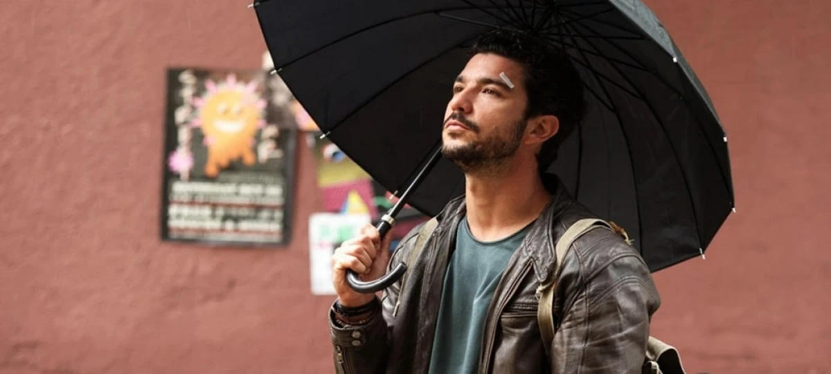 İşte Maestro’nun Gazeteci Yaman Safir’i